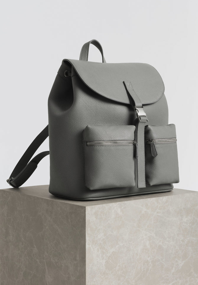 bolongaro trevor leather backpack with mesh pocket Real Minimal Weekend Bag Bucket Bag Bolongaro Trevor Clean