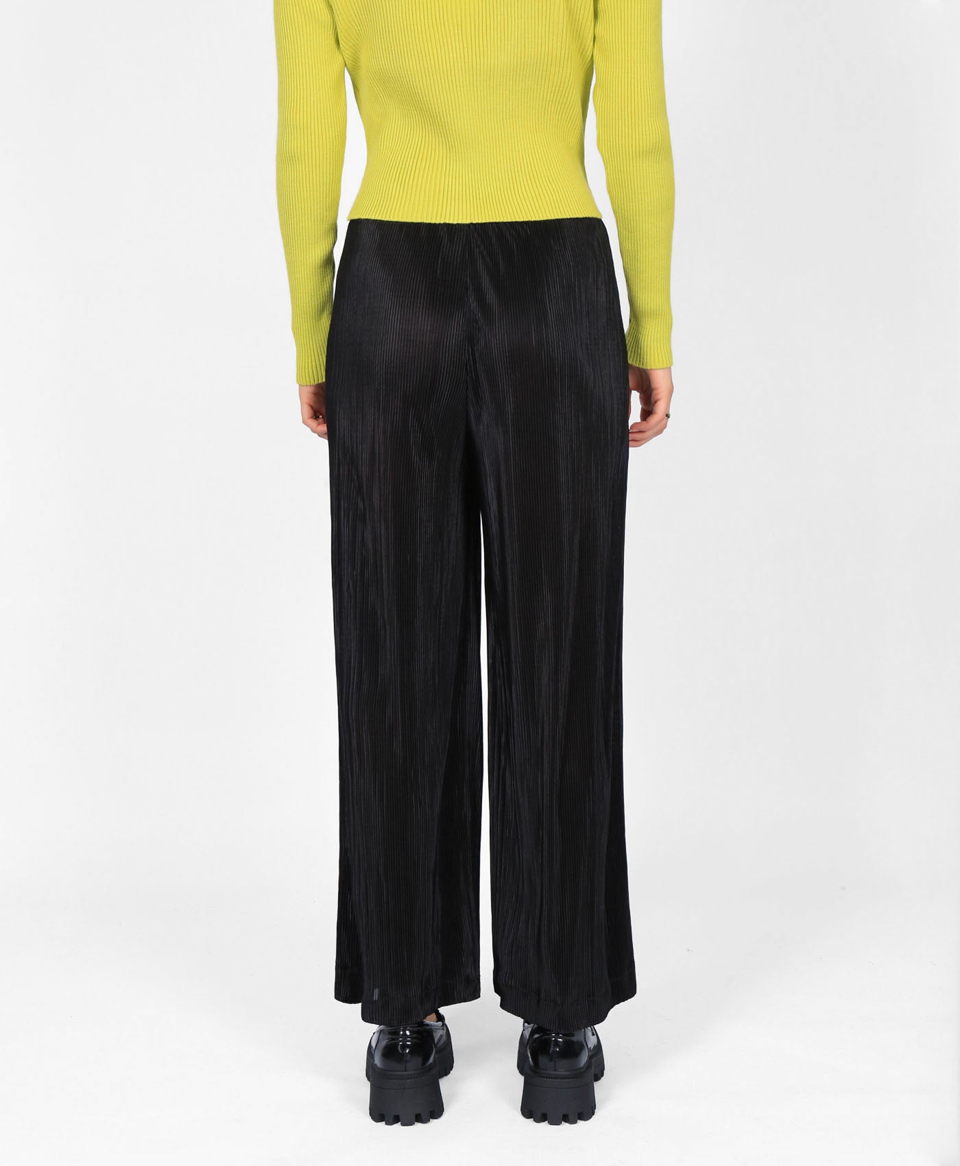 Plisse Trousers In Black